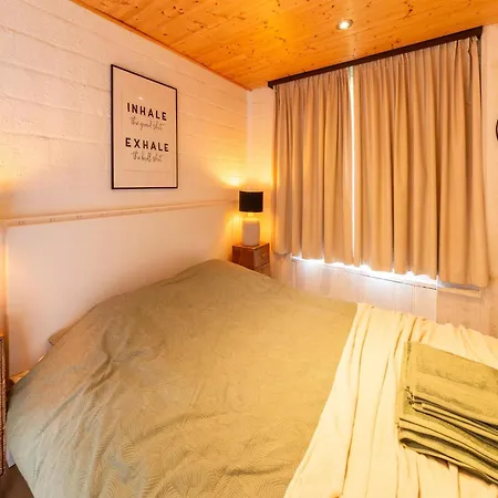 In Hastiere Near Castle Tatil Evi *