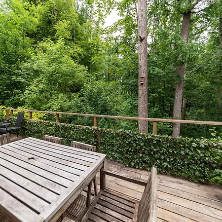 Сasa de vacaciones In Hastiere Near Castle *