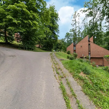 In Hastiere Near Castle Сasa de vacaciones