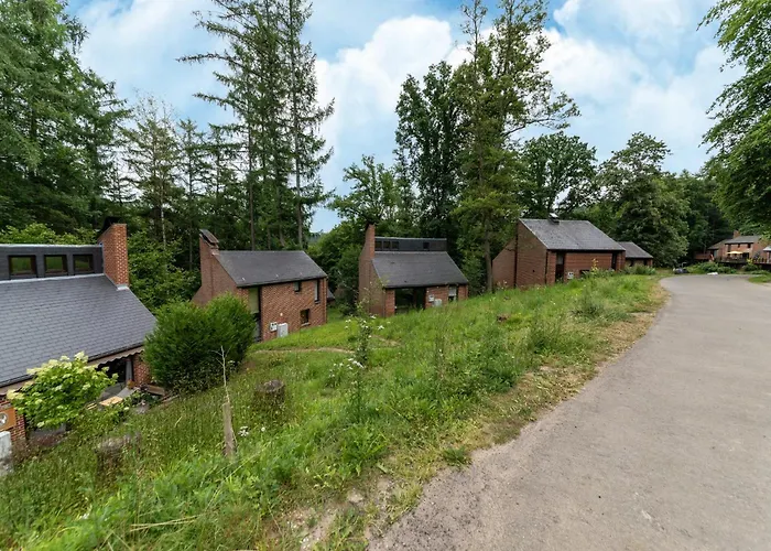 In Hastiere Near Castle Feriehus Blaimont